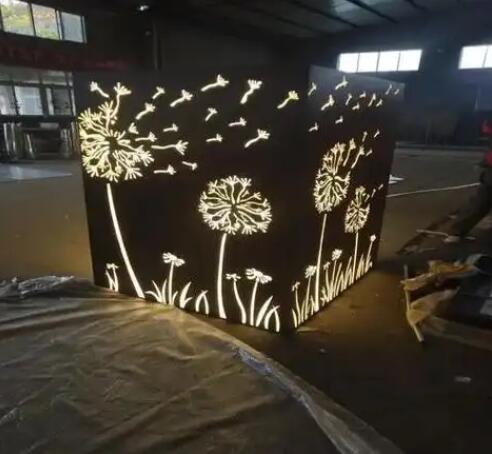 成安耐候钢灯箱